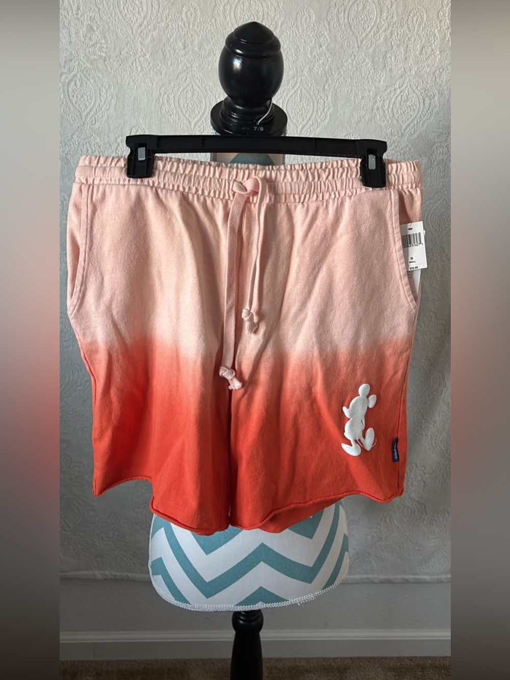 Disneyland Spirit Jersey Shorts size Small women’s